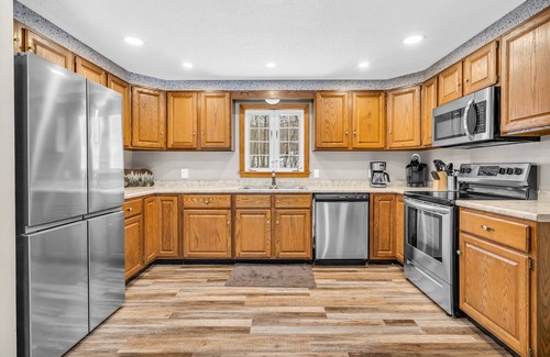 Hanover Casa | Newly Renovated | Sunday River | Hot Tub