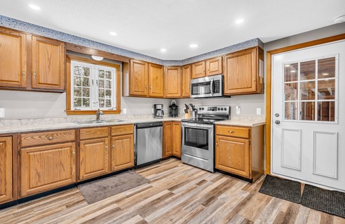 Hanover Casa | Newly Renovated | Sunday River | Hot Tub