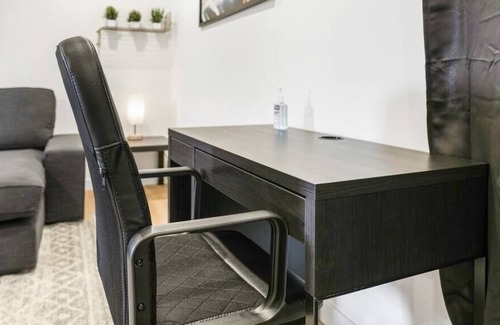 Liberty Wells Condominio | Newly Renovated & Furnished Condo | 84