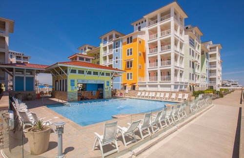 Sandbridge Condominio | **Newly Renovated and Updated***Resort Style Condo on the Beach!