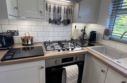 Grindleford Casa | Newly renovated village cottage with stunning countryside views