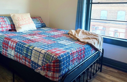 Bowie Apartamento | Newly restored Historic apartment located in the heart of Downtown Bowie, TX