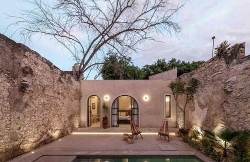 Centro Casa | NEWLY RESTORED HOUSE “Casa Lohr” with private pool