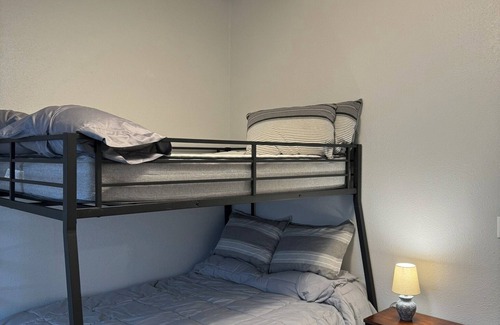 Clear Lake Casa | Newly updated, fnatastic location!
