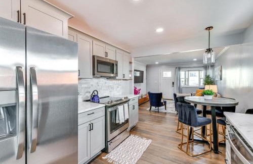 Lincoln Heights Casa | Newly Updated Home about 3 Mi to Downtown Charlotte!