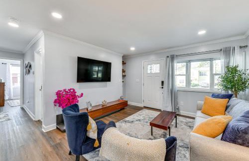 Lincoln Heights Casa | Newly Updated Home about 3 Mi to Downtown Charlotte!