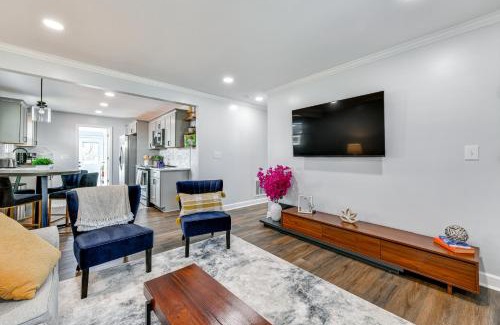 Lincoln Heights Casa | Newly Updated Home about 3 Mi to Downtown Charlotte!