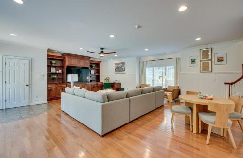 Newnan Casa | Newnan Vacation Rental with Pool and Pickleball Court!