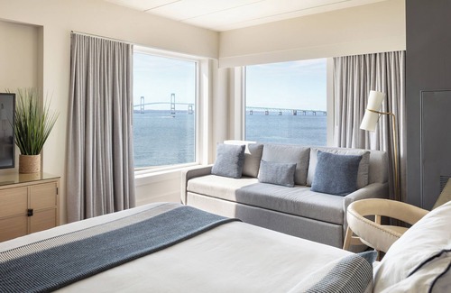 Goat Island Hotel | Newport Harbor Island Resort