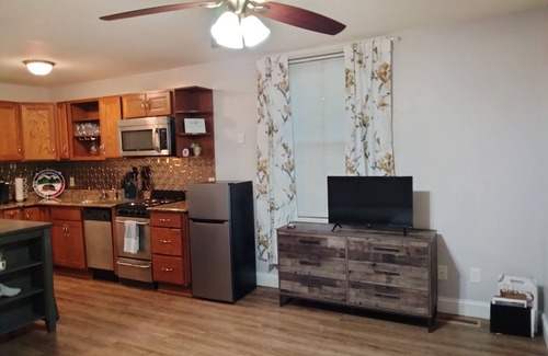 Newport Casa | Newport Hideaway - Convenient to the Smoky Mountains