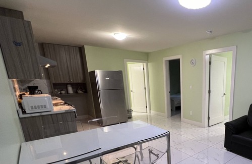 Surrey Newton Casa | Newton 2-bedroom Suite, Room #1