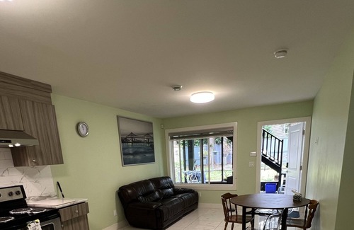 Surrey Newton Casa | Newton 2-bedroom Suite, Room #2