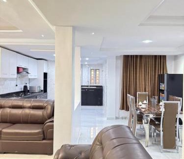 Surulere Apartamento | newtown apartment olaleye iporin surulere nigeria