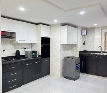 Surulere Apartamento | newtown apartment olaleye iporin surulere nigeria