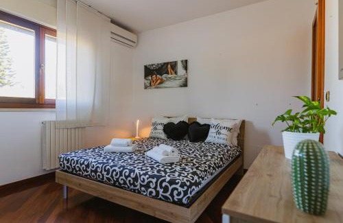 Puglia Villa | Next Door elegante villa a Bari