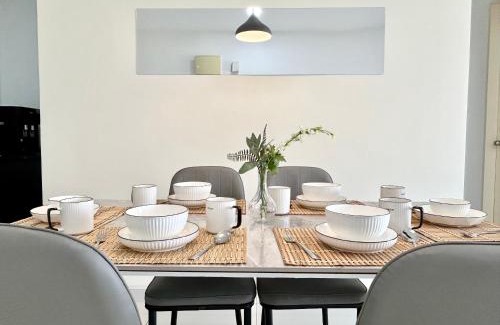 Usj 1 Apartamento | Next to BRT station near Sun-Med Sun-Uni & Lagoon