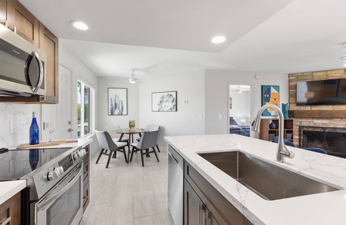 Fountain Hills Condominio | Next to Fountain Park, Hiking, Dining, Fountain View!