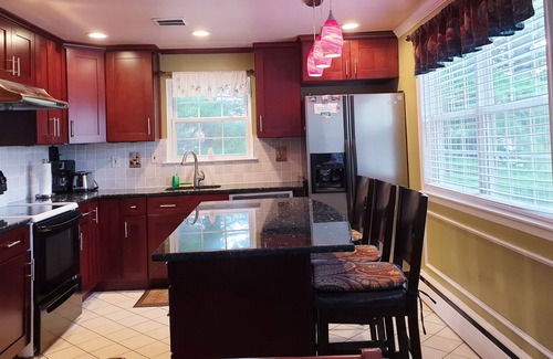 King of Prussia Casa | Next to King of Prussia Mall