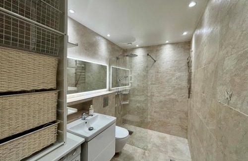 Tatari Apartamento | Next to Old Town, Free Underground Parking, Peaceful Location