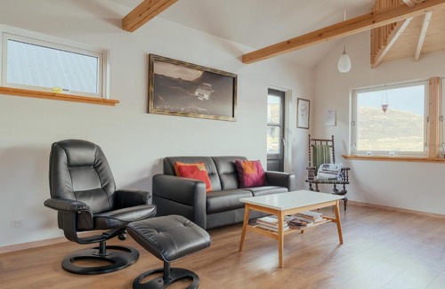 Streymoy Casa | Neystastova - Boathouse Stay with Fjord Views