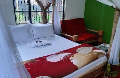 Karatu Cabina | Ngorongoro Inn