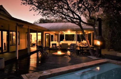 Hluhluwe Cabina | Nguni Lodge