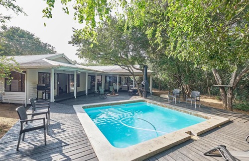 Hluhluwe Cabina | Nguni Lodge