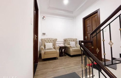 Huong Thuy Villa | Nhà Minh Homestay