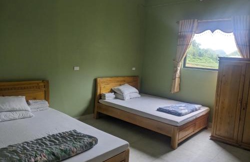 Quan Ba Casa | nhà nghỉ Ngọc Lam