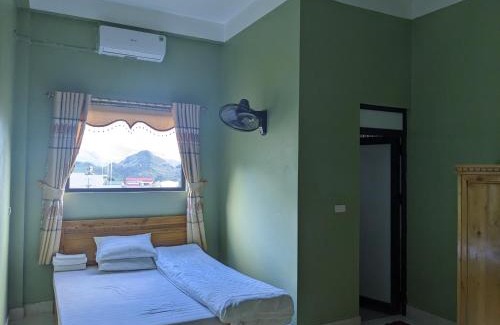 Quan Ba Casa | nhà nghỉ Ngọc Lam