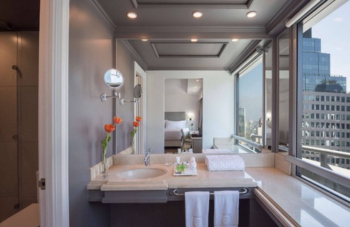 Providencia Hotel | NH Collection Plaza Santiago