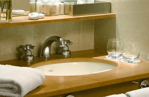 San Carlos de Bariloche Hotel | NH Edelweiss Bariloche