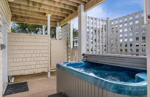 Nags Head Casa | NH298 Hendrix Hideaway