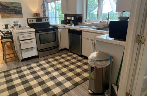 Harwich Port Casa | HARWICH PORT SPECIAL PLACE inquire about long-term