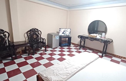 Binh Thanh Hotel | Nhat Binh 2 Hotel