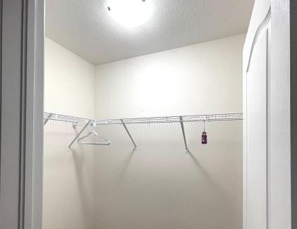 Thorold Casa | Niagara Falls BNB 15 mins away from Falls