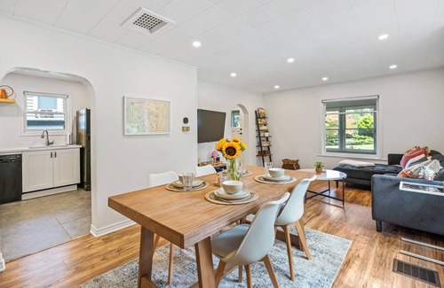 Niagara-on-the-Lake Cabaña | Niagara Wine Country Cottage