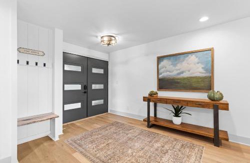 Westport Casa | Niblick on Norman w/Heated Pool & Optional Boat Rental