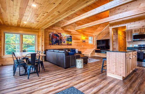 Rangeley Plantation Cabina | Niboban Cabin #10 - Birchwood