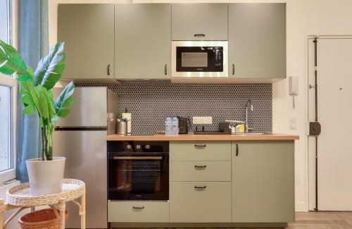 Aubervilliers Apartamento | Nice 2BR apartment for 4 people
