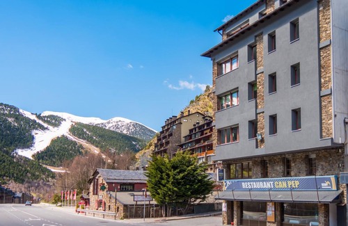Incles Apartamento | 3 Bedroom Apartment, Incles. HUT1-005035