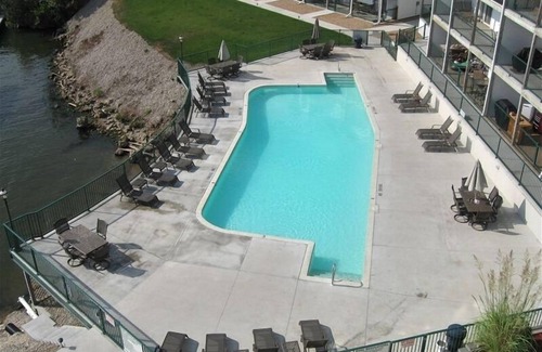 Camdenton Condominio | Bonito condominio de 3 habitaciones - Hermosa vista