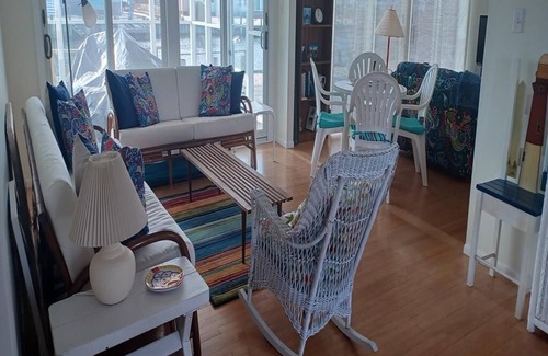 Loveladies Casa | Stunning home in Loveladies with 3 Bedrooms and Internet