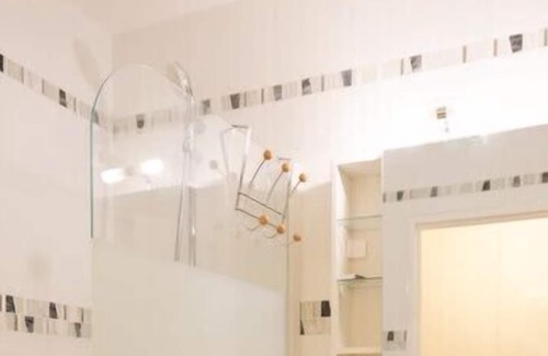 Le Pre-Saint-Gervais Apartamento | Nice 40m² with balcony near Paris