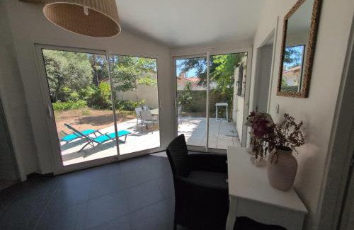 Les Conches Casa | Nice 90m near the surf beach of Bud