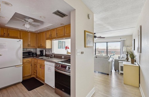Avon By The Sea Condominio | Nice and Beautiful Unit - Oceanfront Condo Pool near Attractions