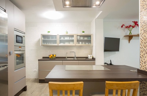 Gáldar Casa | Bonita y confortable vivienda en primera línea del mar.