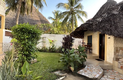 Galu Beach Villa | Nice and Cosy Studio En-suite, Kitchenette, Kenya