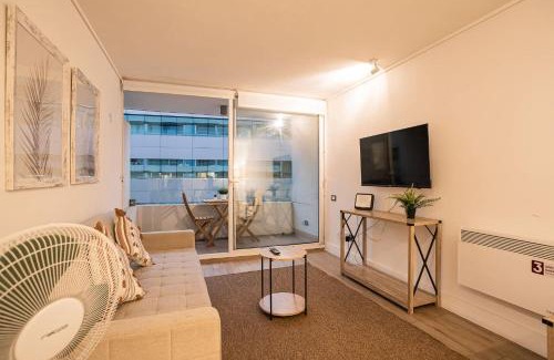 Las Condes Apartamento | Nice and cozy steps away from Clinica las Condes
