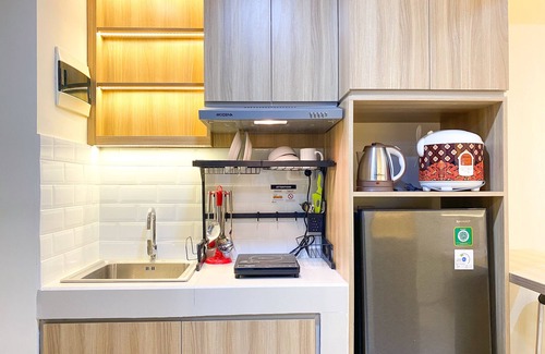 Cikarang Apartamento | Nice And Cozy Studio At Pollux Chadstone Apartment